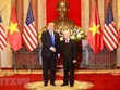 Лидеры Вьетнама и США обменялись поздравлениями по случаю 25-летия установления дипломатических отношений 