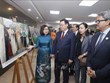 Председатель НС Выонг Динь Хюэ открыл фотовыставку, посвящённую 50-летию вьетнамско-бангладешских отношений