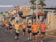 Около 5.000 марафонцев участвуют в забеге в Плейку