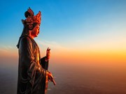 Тэйнинь: Самая высокая бронзовая статуя Будды в Азии на вершине горы Баден