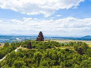 Башня Бань Ит – красота древней архитектуры Чампа в Биньдинь