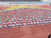 Занятие йоги с самым большим количеством участников во Вьетнаме