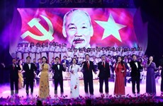 Во Вьетнаме прошли различные мероприятия в честь 50-летия выполнения завещания Хо Ши Мина