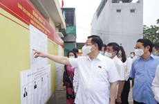 Председатель НС проверяет подготовку к выборам в провинции Туенкуанг