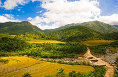 Туристическое направление в провинции Куангнинь