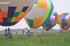 Первый фестиваль воздушных шаров в Ханое