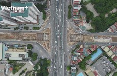 Два проекта, «охлаждающих» трафик Ханоя