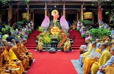 Вьетнам - страна свободы вероисповедания: 2-я статья: свобода исповедовать свою религию и выражать убеждения