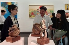 Вьетнамские и сингапурские художники провели «диалог» через произведения искусства