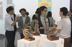 Выставка вьетнамско-сингапурской дружбы: искусство объединяет людей