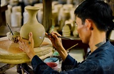 Керамические изделия Фыоктить - следы королевской керамики Хюэ