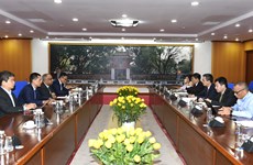 Министерство финансов Вьетнама и АБР активизируют сотрудничество в мобилизации и использовании капитала ОПР