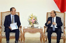 Премьер-министр: Вьетнам объединяет все ресурсы для борьбы с COVID-19