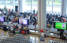 Рейсы во вьетнамский аэропорт Таншоннят приостановлены