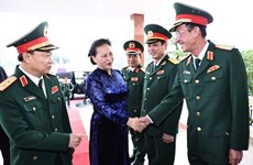 Председатель НС Нгуен Тхи Ким Нган провела рабочее совещание с Главным командованием 5-го Военного округа
