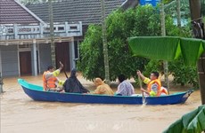 РК помогает Куангчи смягчить последствия наводнения
