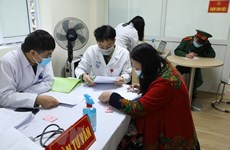 Пожилые добровольцы приняли участие во второй фазе тестирования вакцины Nano Covax