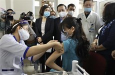 Вьетнам получит более 5,6 миллиона доз вакцины против COVID-19 за два месяца