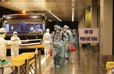 Вьетнам будет пилотировать 7-дневный карантин для полностью вакцинированных путешественников