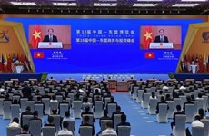 Заместитель премьер-министра Ле Ван Тхань призвал АСЕАН и Китай развивать региональное сотрудничество