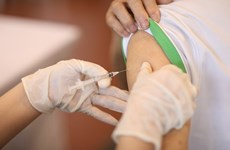 Вакцинация от COVID-19 теперь распространяется на детей в возрасте от 12 до 17 лет