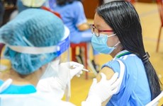 Дананг планирует вакцинировать более 100.000 детей от COVID-19 к концу декабря