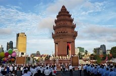 Вьетнам поздравил Камбоджу с Днем независимости