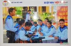 Открылась фотовыставка, посвященная вьетнамским юристам, морю и островам Родины