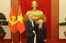 Церемония вручения Ленинской премии Генеральному секретарю ЦК КПВ Нгуен Фу Чонгу