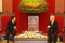 Генеральный секретарь ЦК КПВ принял премьер-министра Лаоса