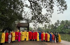 Иностранные представительства присоединяются к лунному Новому году в Ханое