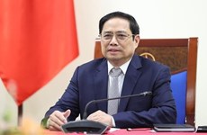 Премьер-министр Фам Минь Тьинь провел телефонный разговор с генеральным директором Adidas Group
