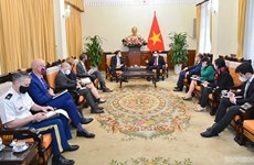 Развитие всеобъемлющего партнерства между Вьетнамом и США, делая его более глубоким, эффективным и содержательным