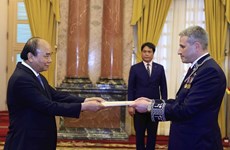 Президент Вьетнама Нгуен Суан Фук принял верительные грамоты у послов Беларуси и Египта