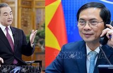Главы МИД Вьетнама и Китая провели телефонные переговоры