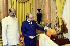 Президент Вьетнама принял спикера нижней палаты Индии