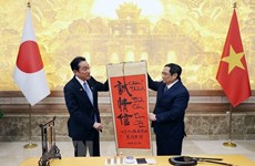 Визит премьер-министра Японии во Вьетнам: искренность, привязанность, доверие