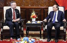 Президент Вьетнама принял окончивших свои сроки полномочий послов Омана и Чехии