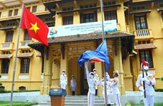 В Ханое поднят флаг в честь 55-летия основания АСЕАН