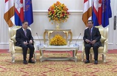 Руководители Камбоджи обещают поддерживать хорошие отношения с Вьетнамом