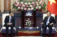 Президент Нгуен Суан Фук принял генерального прокурора Лаоса