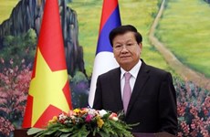60-летие вьетнамско-лаосских отношений: Руководитель Лаоса призывает продолжать защищать и развивать особые отношения