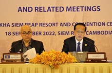Вьетнам внес активный вклад в АЕМ-54, связанные с ним встречи