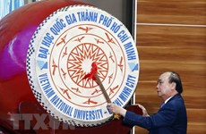 Президент принял участие в церемонии открытия курса 2022 года Хошиминского государственного университета