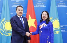 Вице-президент Во Тхи Ань Суан имела встречу с Премьер-министром Казахстана