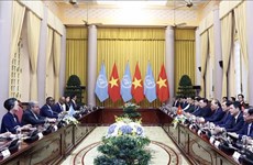Президент Нгуен Суан Фук провел переговоры с Генеральным секретарем ООН Антониу Гутерришем