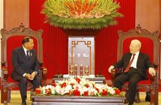 Генеральный секретарь ЦК КПВ Нгуен Фу Чонг принял председателя Сената Королевства Камбоджа