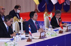 Премьер-министр Фам Минь Тьинь принял участие в конференциях АСЕАН с Японией, США и Канадой