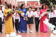 Президент государства Нгуен Суан Фук направил поздравительное письмо по случаю Дня вьетнамского учителя 20 ноября