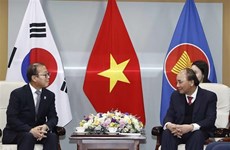 Президент государства Нгуен Суан Фук принял корейско-вьетнамские организации дружбы и сотрудничества